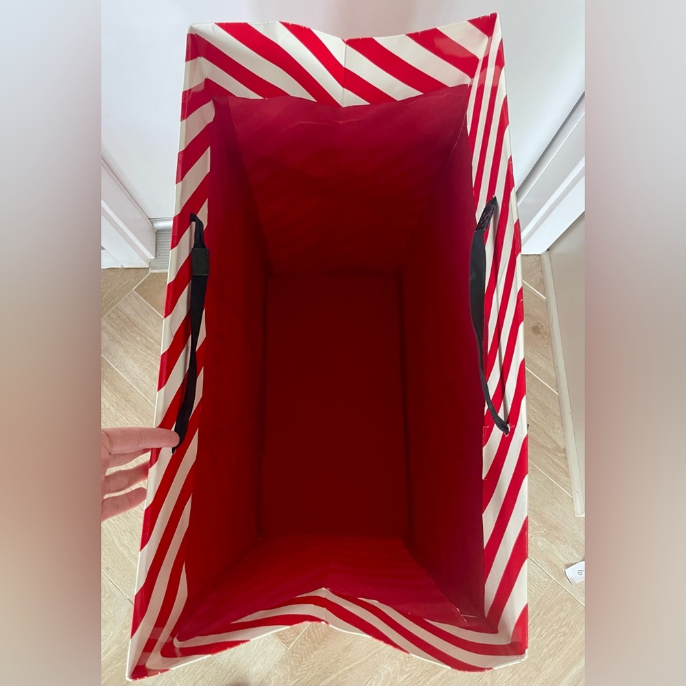 Bottega Veneta Giant Striped waxed paper shopping bag, has corner wear, 27”x22” - Picture 6 of 12